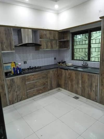 10 Marla portions available for rent pak Arab society