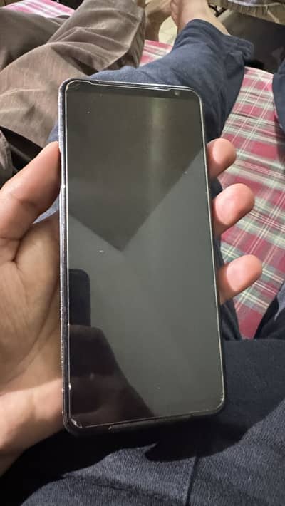 Asus ROG  3