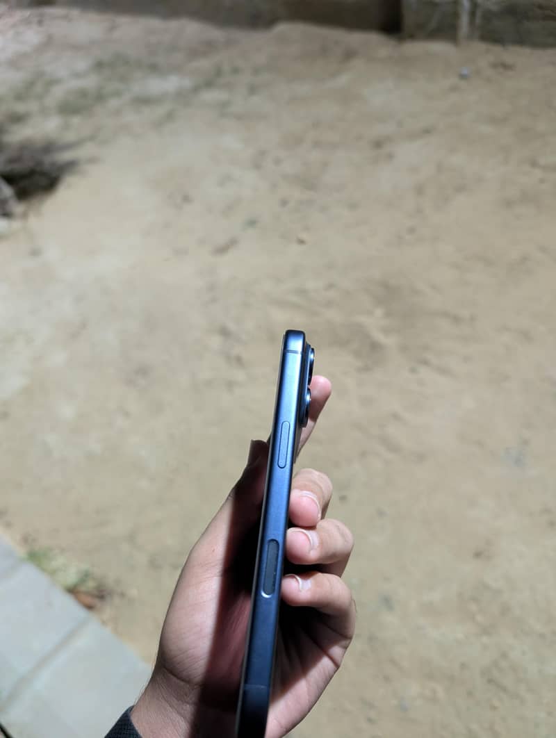 Apple iPhone 17 Pro 1