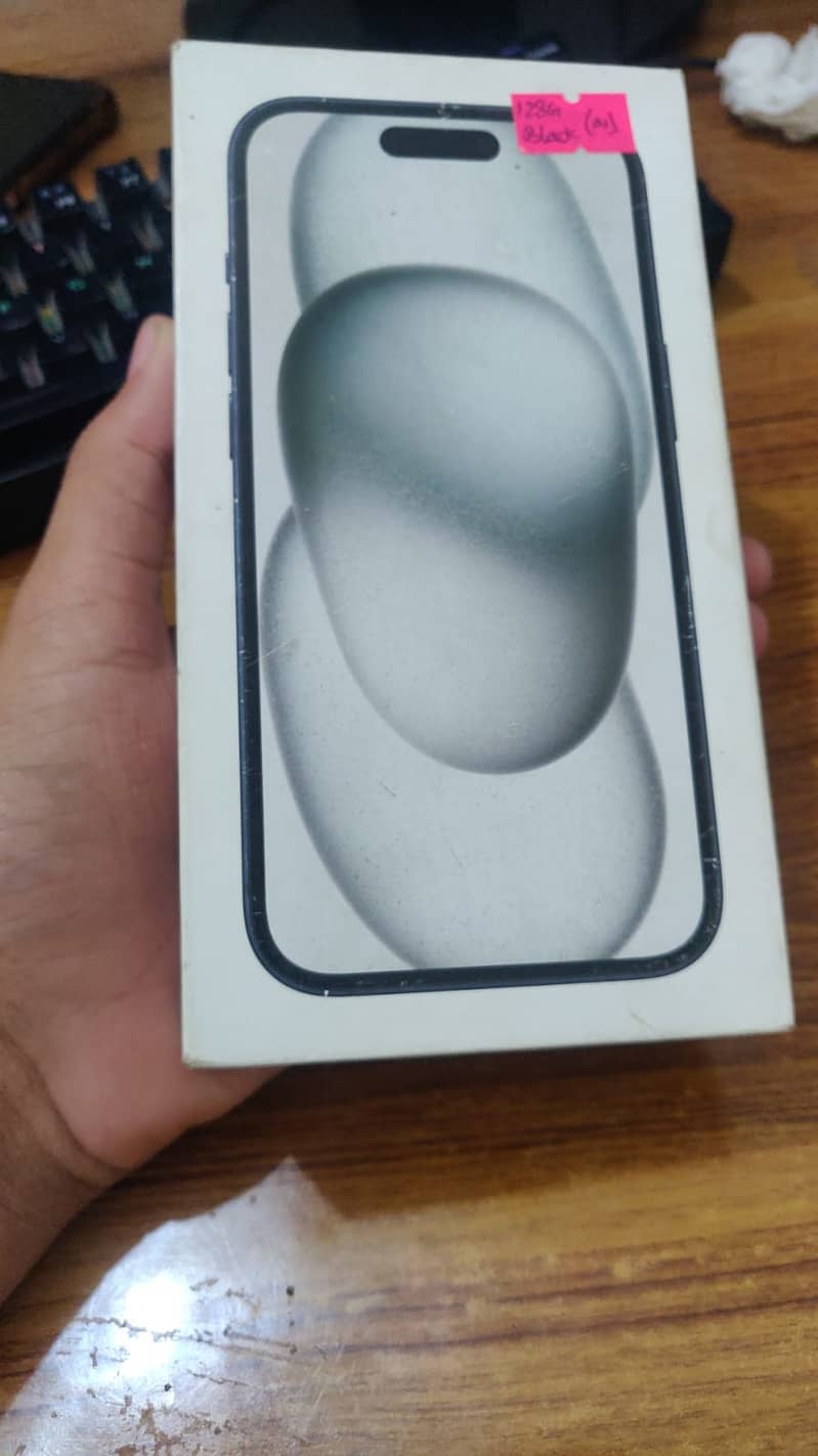 Apple iPhone 15 7