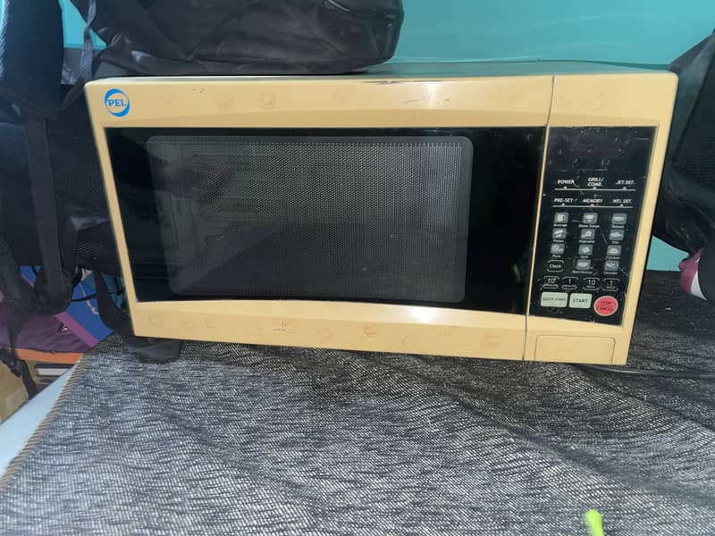 Microwave 0