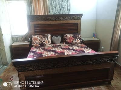 Bed set for sale (03318551815)