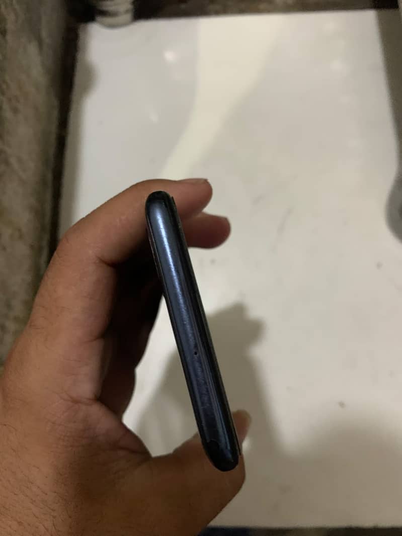 Xiaomi Redmi Note 11 0