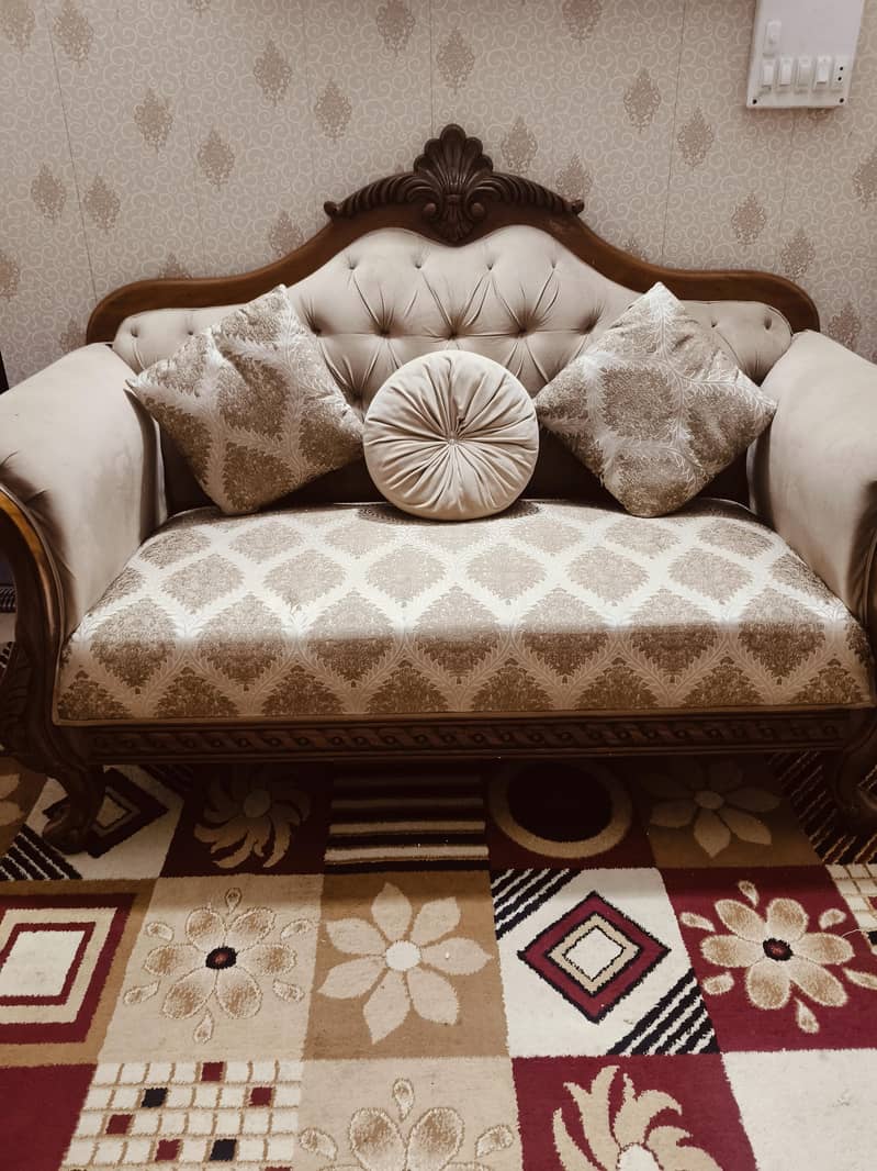 7 seater sofa set 0