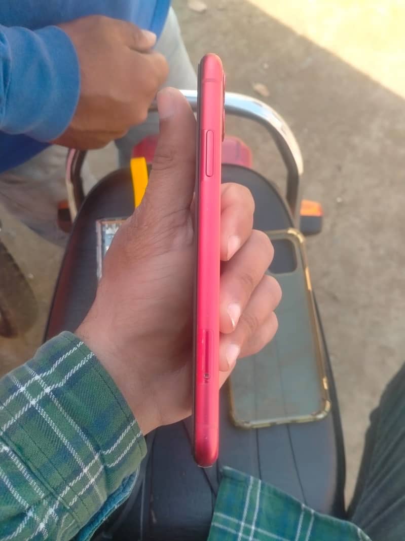 Apple iPhone 11 1