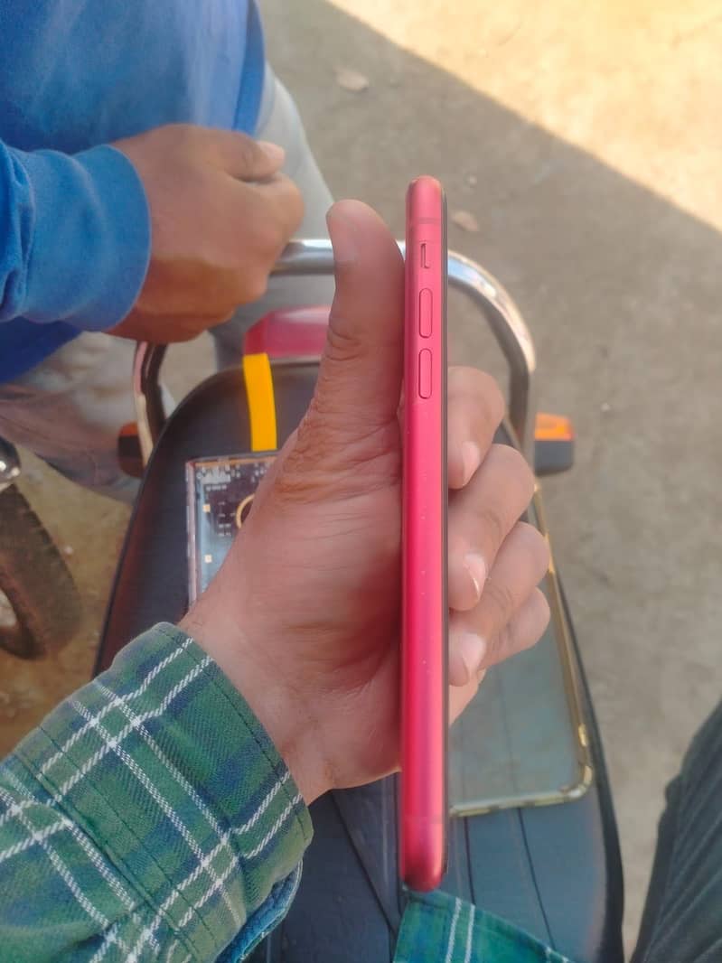 Apple iPhone 11 2