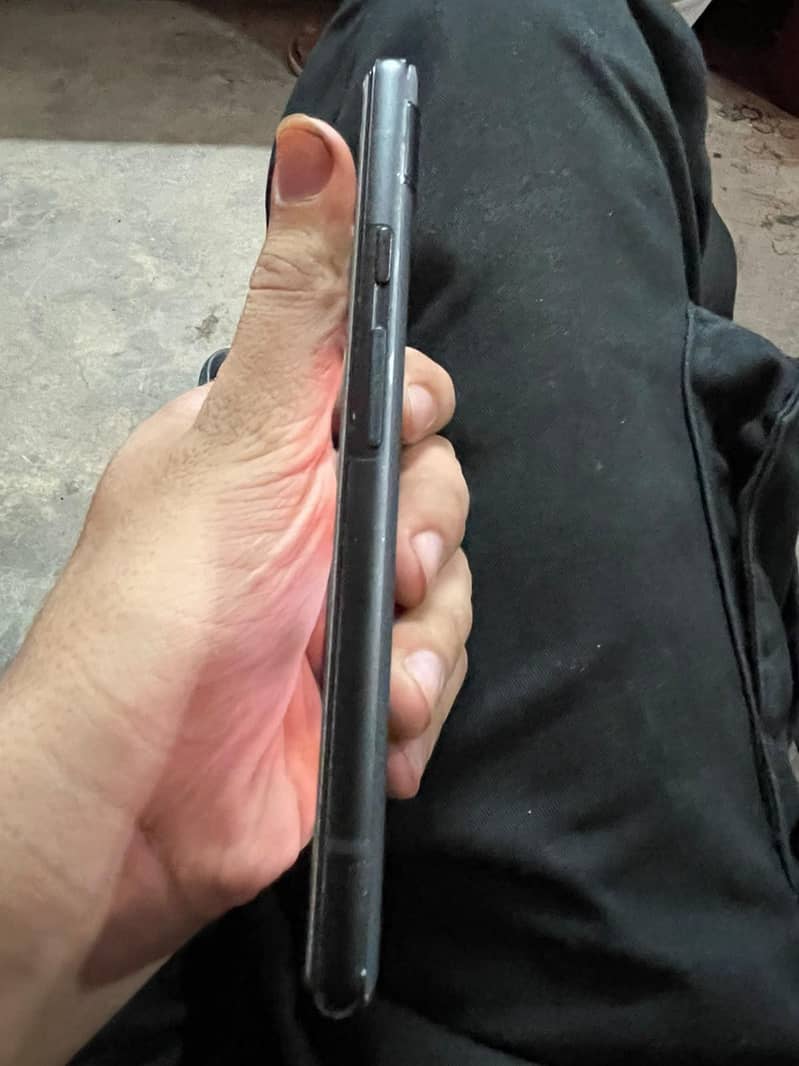 Google Pixel 6a 3