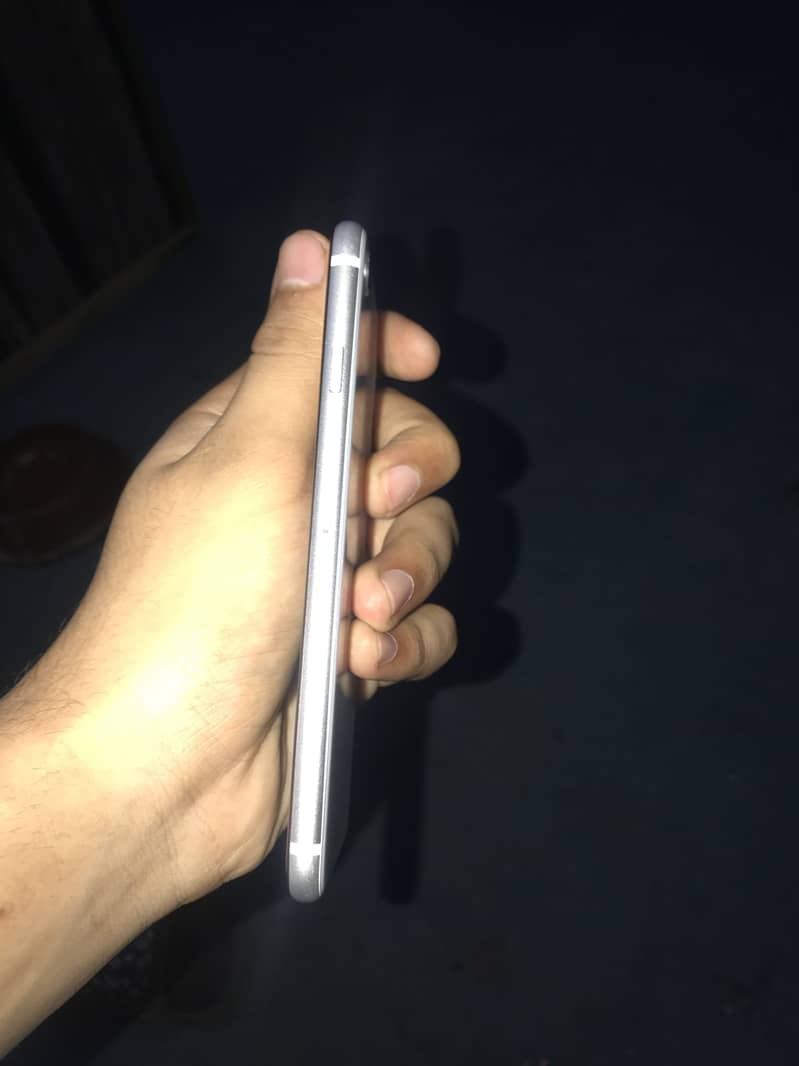 Apple iPhone SE 4