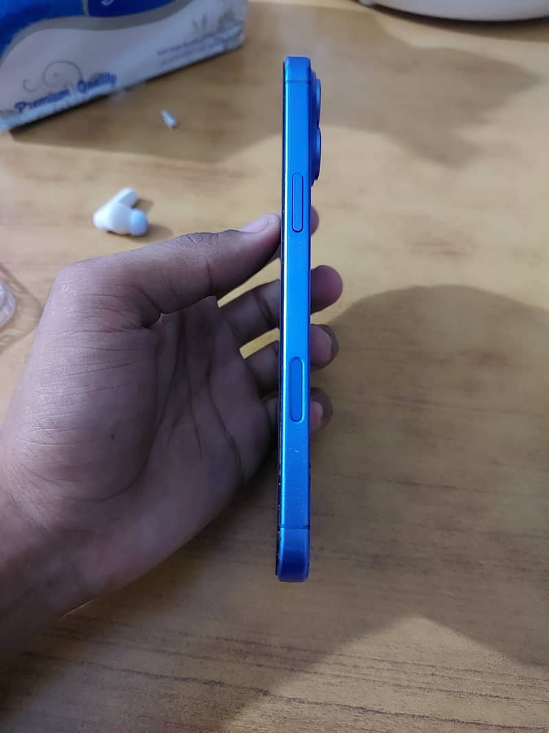 Apple iPhone 16 Plus 5