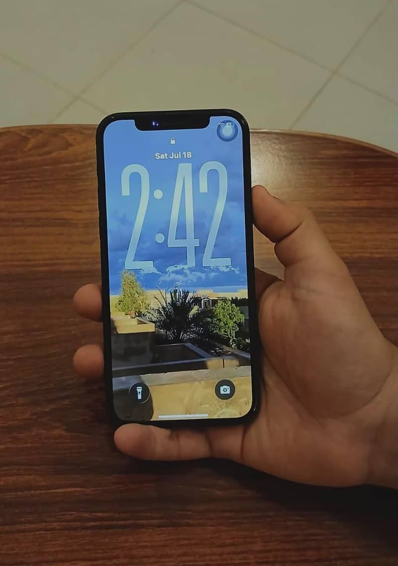 Apple iPhone 12 0