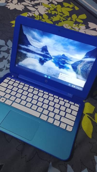 Hp stream book 11 4/32