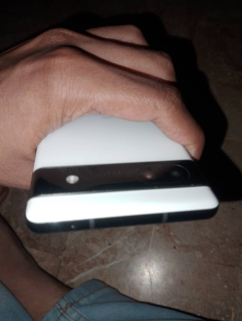 Google Pixel 6a 5