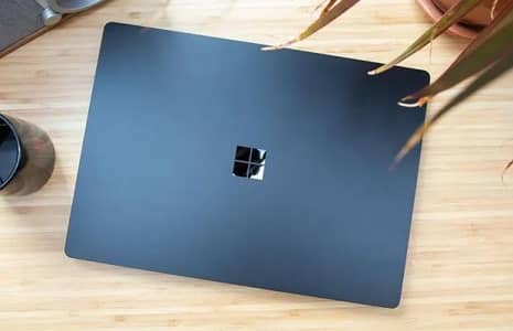 MicroSoft Surface 3 Core i5 10th Generation 8GB Ram / 512GB SSD