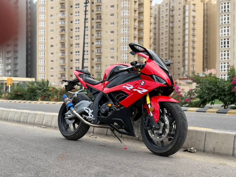 BMWS1000RR 2