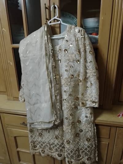 Elegant 3 Piece Women’s Suit – Style, Comfort & Class in One Look!