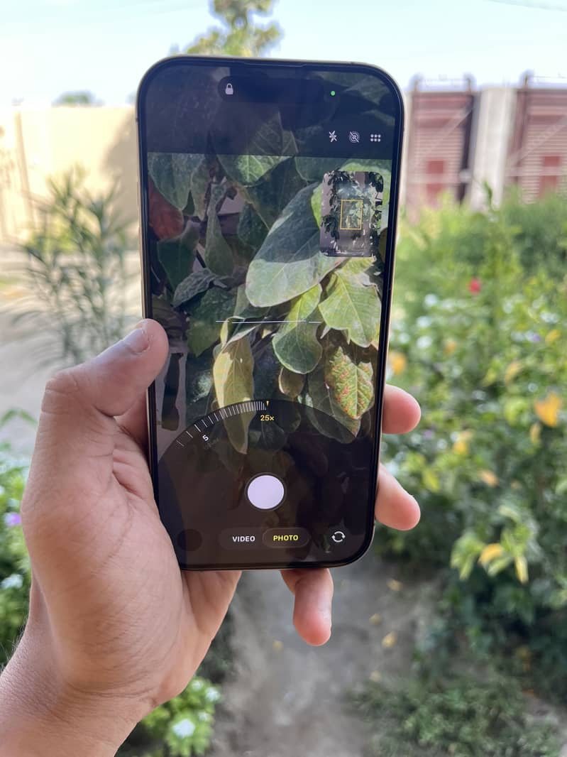 Apple iPhone 16 Pro 7