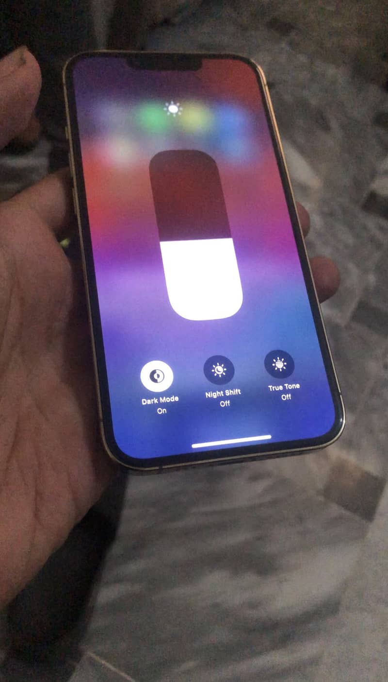 Apple iPhone 13 Pro 4