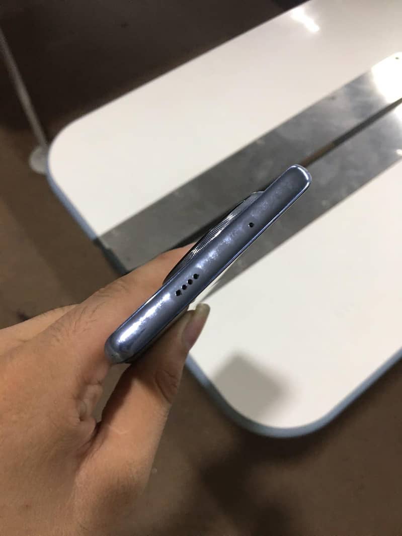 Tecno CAMON 30S 9