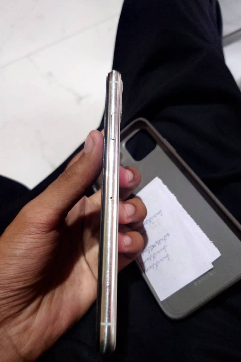 Iphone 11 Pro Max 7