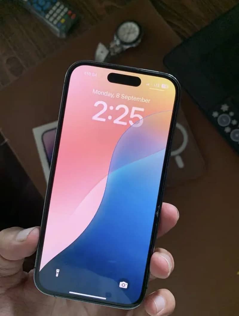 Apple iPhone 14 Pro E Sim Working Life Time 1