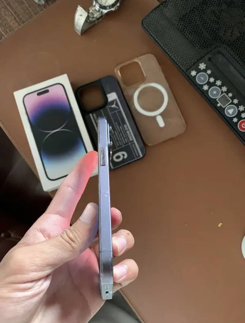 Apple iPhone 14 Pro E Sim Working Life Time 3