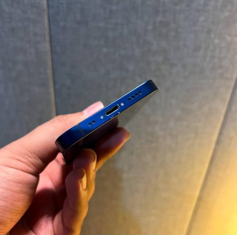 iphone 12mini 3