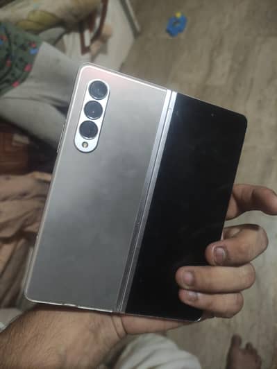 Samsung Mobile Z Fold 3 cash need