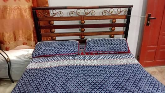 IRON DOUBLE BED