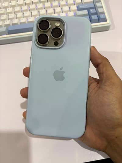 iPhone 16 Pro Max JV