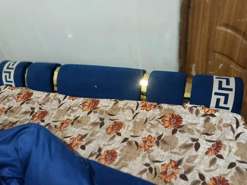 bed 10by9.5 condition complete set 1