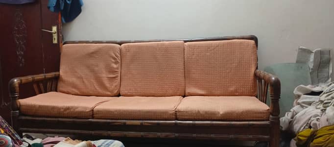 Wooden sofa sett 5 seater
