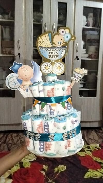 Daiper cake & cart