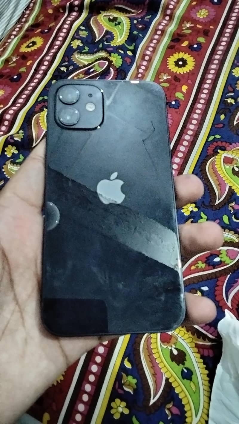 Apple iPhone 12 7