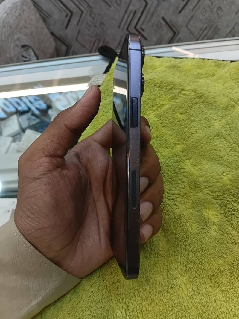 iphone 14 pro max 6