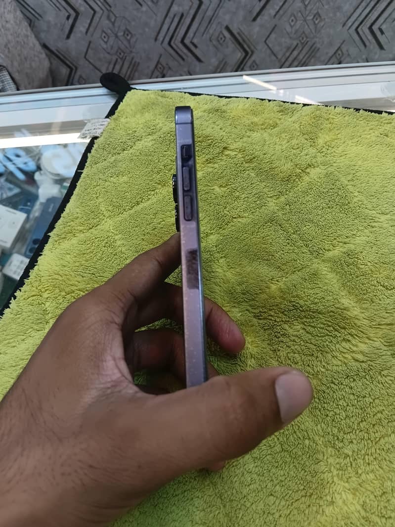 iphone 14 pro max 7