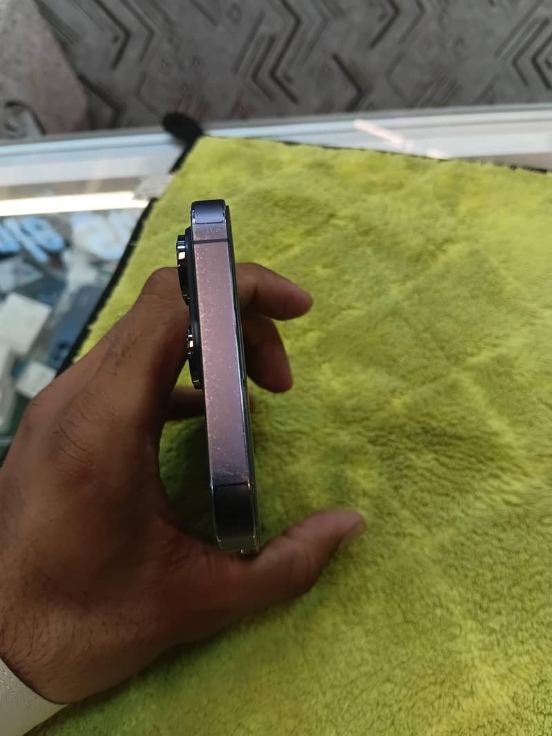 iphone 14 pro max 8
