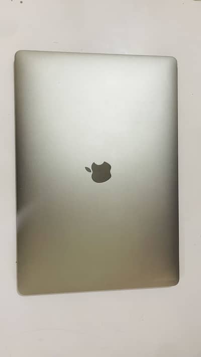 MacBook Pro intel Core i9