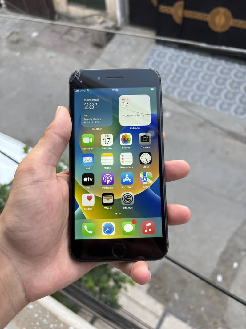 iPhone 8 Plus pta 2
