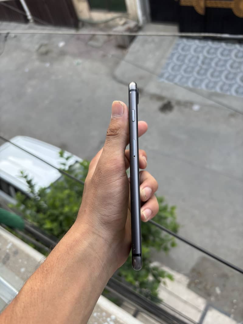 iPhone 8 Plus pta 5