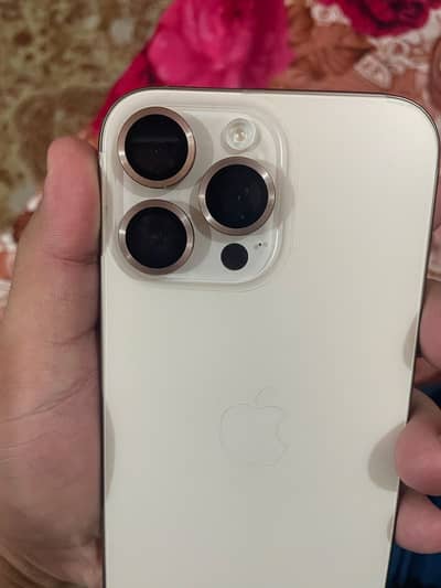 Apple iPhone 16 Pro Max