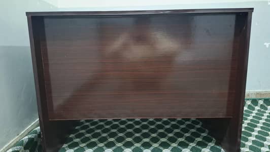 PC,STUDY,OFFICE TABLE