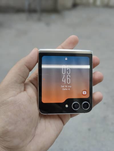 Samsung Mobile Z Flip 5
