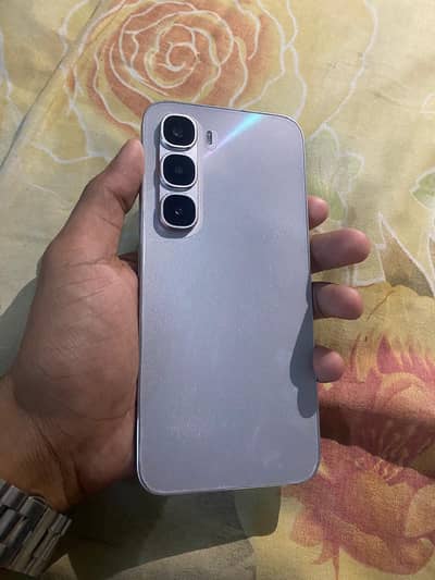 Infinix Hot 60 pro Urgent sale