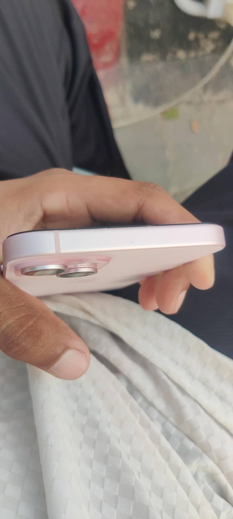 Apple iPhone 15 plus 4