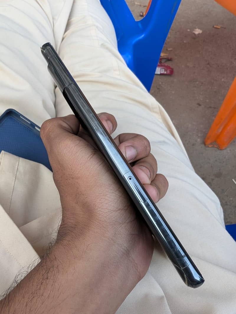Google Pixel 7 Pro 6