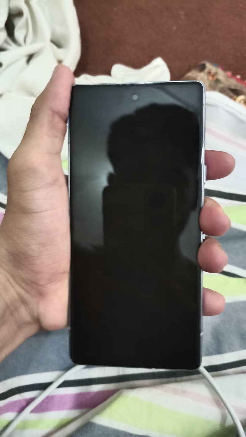 Google Pixel 7a 4