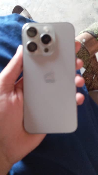 Apple iPhone 15 Pro