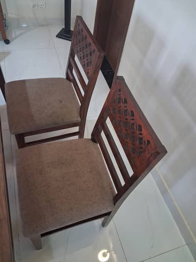 6 x Seater Dinning Table