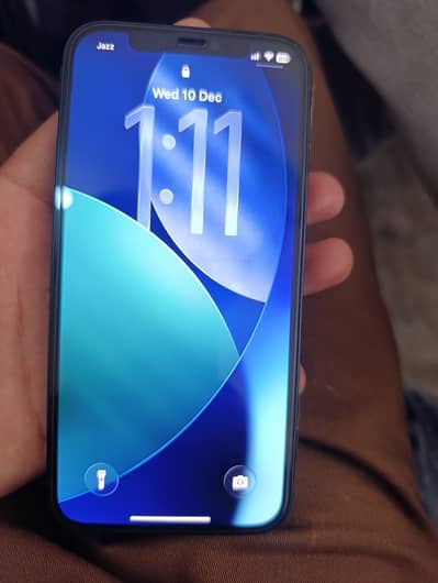 Apple iPhone 12