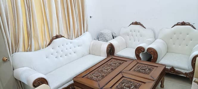 luxury sofa set new poshish with antique 3 tables